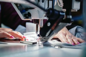 Komplette Fertigung - Von Zuschnitt bis Endprodukt